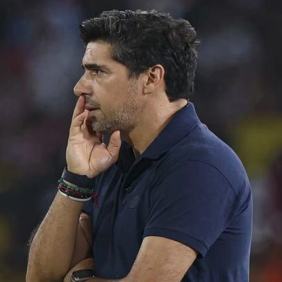 Abel ironiza uso do VAR após estreia do Palmeiras na Libertadores