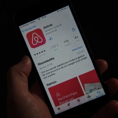 Airbnb amplia atuação, oferecendo hotéis para retomar crescimento