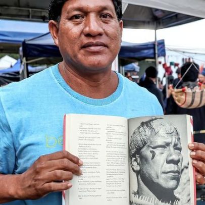 Indígena no Xingu aprende português para salvar aldeia, diz biógrafo