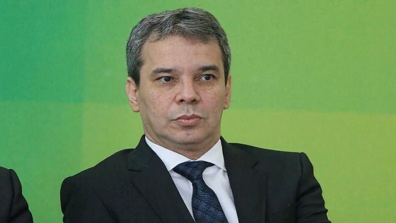 1 de 1 ministro da Justiça, Wellington César Lima e Silva