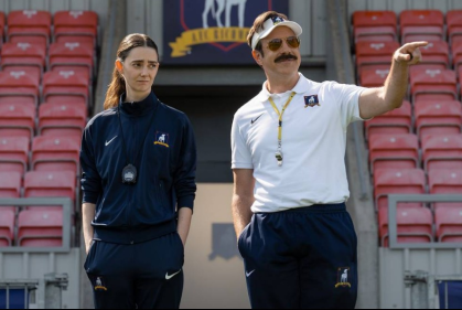Jason Sudeikis e Tanya Reynolds em imagem da 4ª temporada de "Ted Lasso"