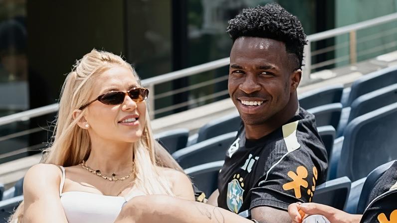 Virginia compartilha novo clique com Vini Jr. em Madrid, na Espanha