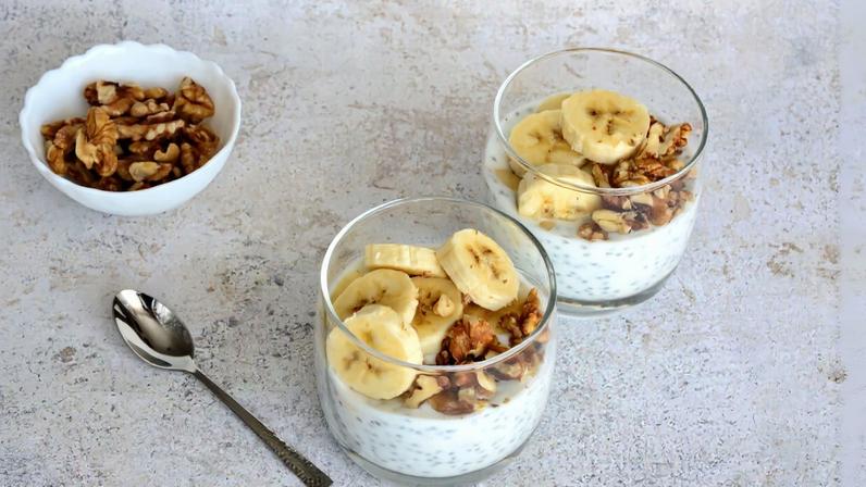 Pudim de chia com banana