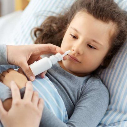 Como lavar o nariz de crianças com segurança