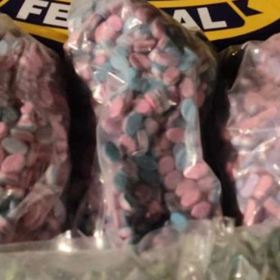 Passageiro de carona por app é preso com mochila de ecstasy no Litoral Norte