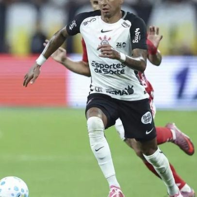Lingard decide e Corinthians vence o jogo de ida da Copa do Brasil