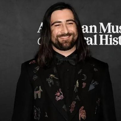 Noah Kahan se destaca em The Great Divide como estrela do rock