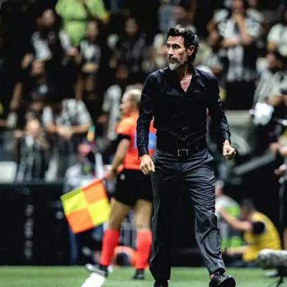 Domínguez freia rumores de reforços e cobra foco no Atlético-MG