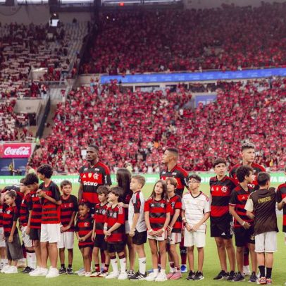 Jogador do Flamengo relembra saída de Filipe Luís e admite: foi estranho
