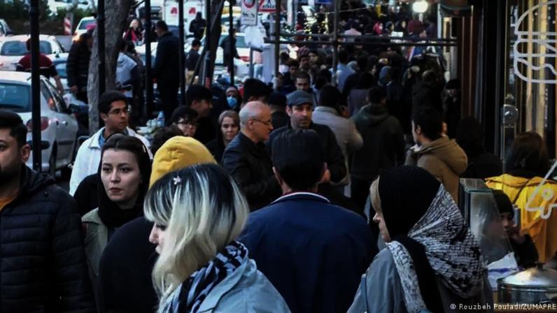 Continuação da guerra no Irã é o principal fator de pressão sobre trabalhadores, professores e assalariados em geral