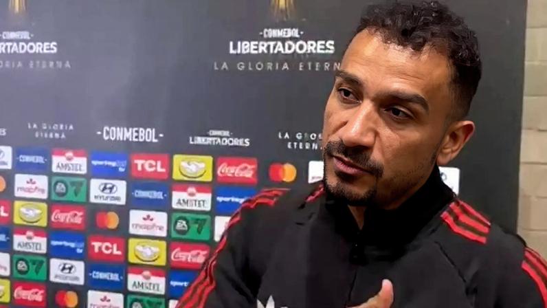 Danilo reclama de arbitragem após empate do Flamengo na Argentina
