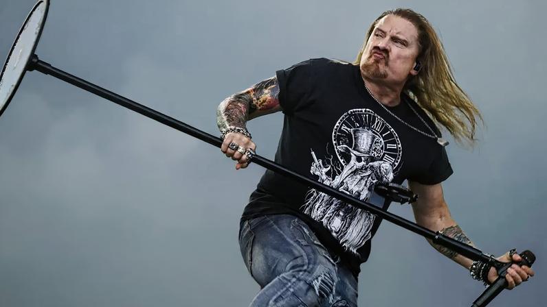 James LaBrie, vocalista do Dream Theater, em 2025