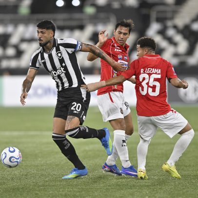 Palmeiras avança na contratação do zagueiro Barboza, do Botafogo