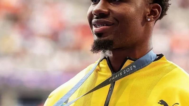 Stone, campeão olímpico pela Jamaica
