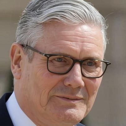 Starmer enfrenta confronto no Parlamento sobre escândalo de triagem de Mandelson