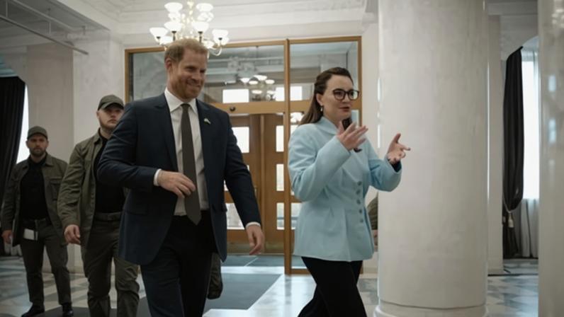 Prince Harry walks with Ukrainian Prime Minister Yulia Svyrydenko in Kyiv