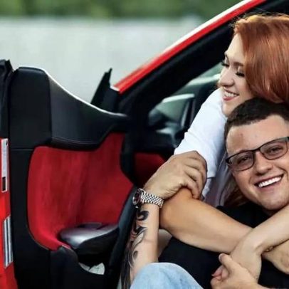Sofia Liberato celebra aniversário do marido e exibe Ferrari de R$ 2,5 milhões