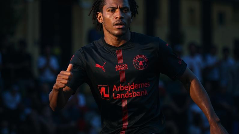 Jogador sobrevive a esfaqueamento e acorda de coma na Dinamarca