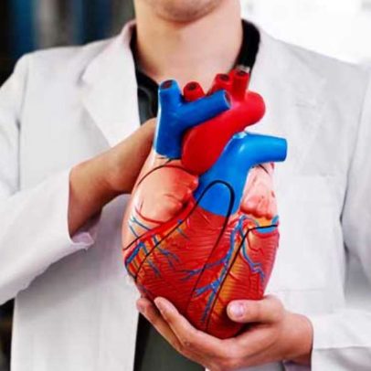 Estudo indica eficácia de iniciar dois medicamentos ao mesmo tempo em cardiopatas