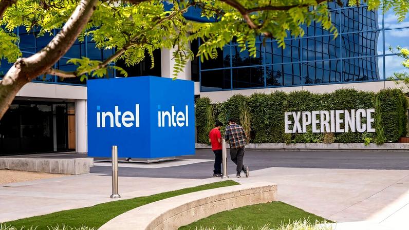 Intel's Strong AI-Fueled Forecast Tops Estimates