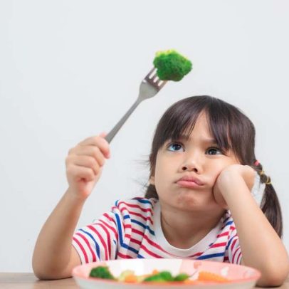 Crianças que não comem verduras: 10 estratégias eficazes para ajudar