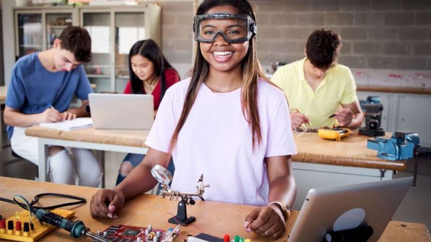 Mitos sobre cursos profissionalizantes afastam potenciais alunos