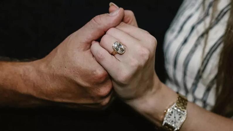 Saiba tudo sobre o possível vestido de casamento de Taylor Swift