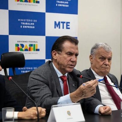 Taxistas pedem linha de crédito ao governo para renovar frota