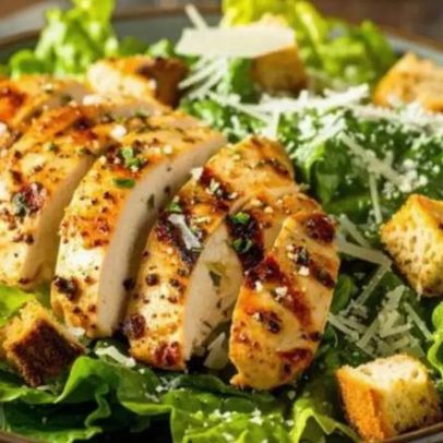 Uso de tempero no frango pode melhorar digestão e reduzir inflamações