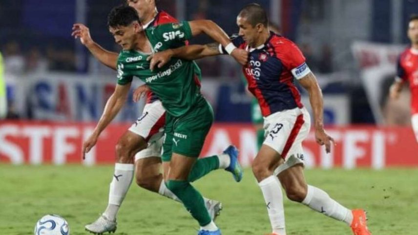 Arias marcou o gol do Palmeiras no Paraguai –