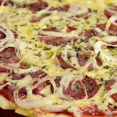 Pizza caseira prática com liquidificador: receita simples que dá certo