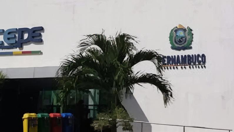 Junta Comercial de PE abre seleção de nível superior com salário até R$ 5.2 mil