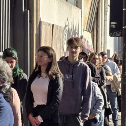 Prazo final pressiona eleitores e gera filas para regularização de título em Porto Alegre