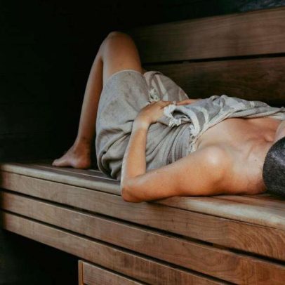 Sauna pode melhorar a saúde cardíaca, aponta estudo