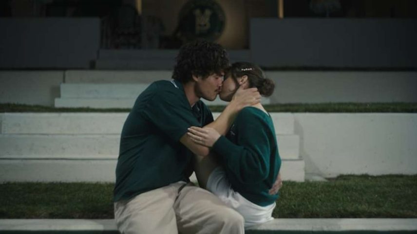 Charles Melton e Cailee Spaeny vivem Austin Davis e Ashley Miller, casal jovem com dificuldades financeiras, na segunda temporada de Treta, da Netflix