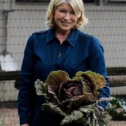 Martha Stewart, 84, mantém rotina de pilates e halteres para manter a força