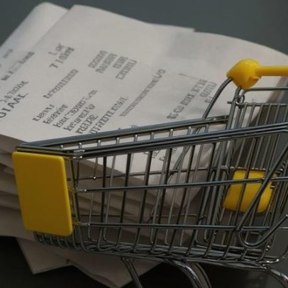Vendas no varejo dos EUA sobem 1,7% em março para US$ 752 bilhões