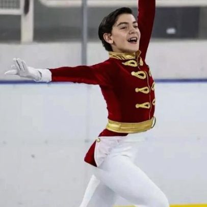 Brasileiro de 12 anos conquista ouro e prata no Mundial de Patinação Artística