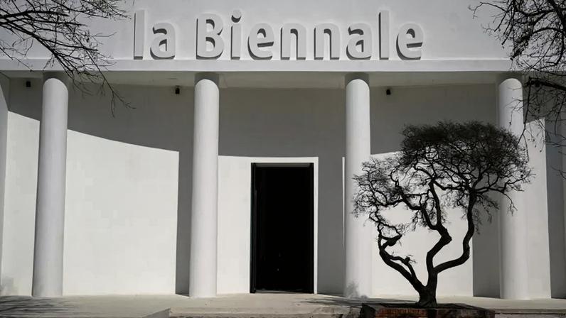 Comissão comandada por Solange Farkas pediu demissão à Bienal de Arte