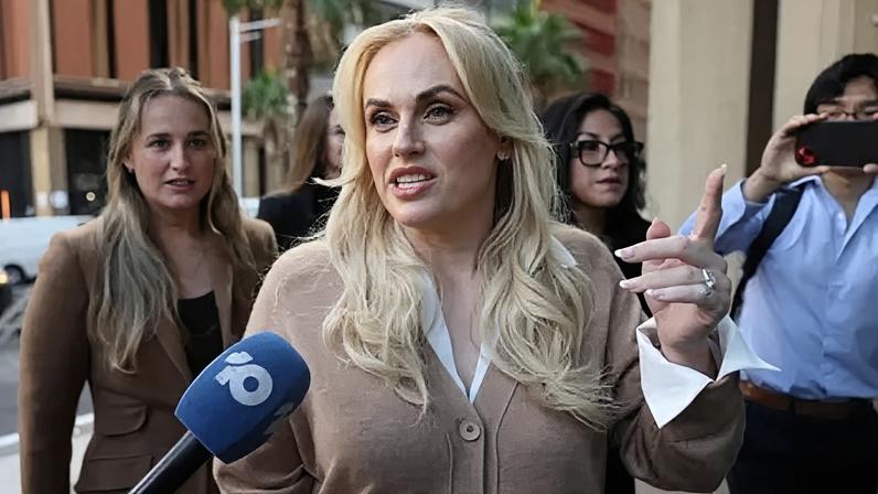 Tribunal australiano ouve que alegações de Rebel Wilson são maliciosas