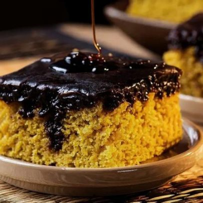 Guia prático mostra como fazer o bolo de cenoura perfeito
