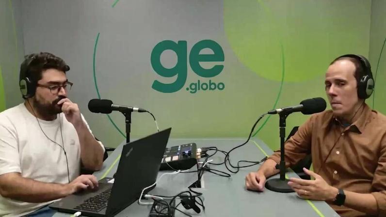Arboleda acompanha jogo do Barcelona de Guayaquil — Foto: Reprodução