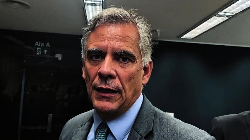 CCJ deve votar fim da escala 6x1 em até 15 dias, afirma presidente