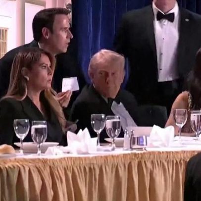Reagan sofre atentado no mesmo hotel onde houve tiros durante jantar com Trump