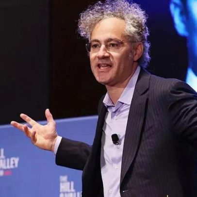 Palantir cresce globalmente, gerando preocupações com o poder da IA