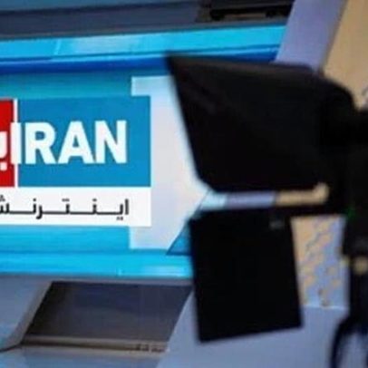 Regime iraniano ataca jornalistas britânicos com facadas, sequestros e incêndios