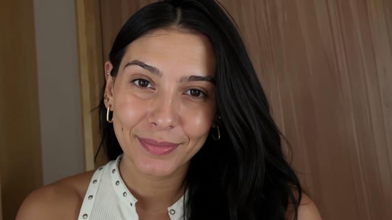 Ana Castela