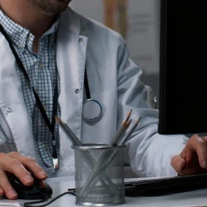 IA erra diagnóstico inicial de pacientes em mais de 80% dos casos, aponta estudo