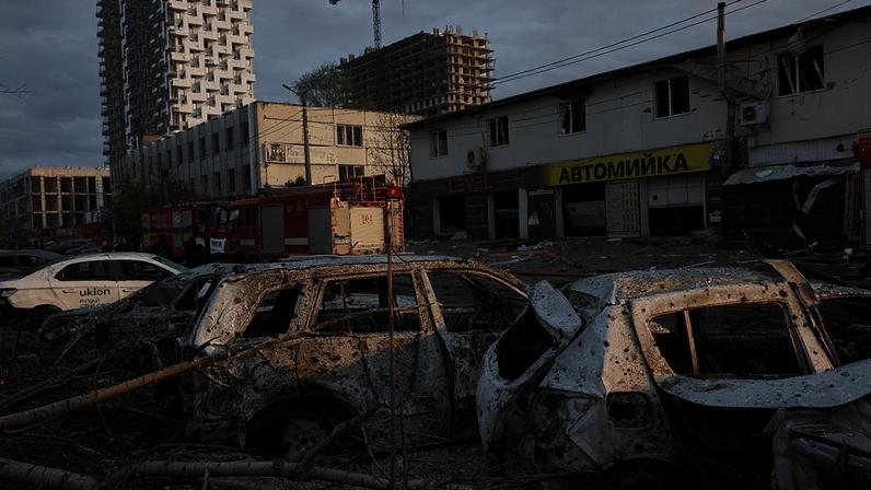 Ucrânia: ataques russos atingem o distrito Podilsky de Kiev