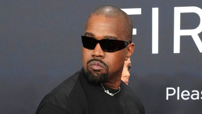 Backlash de Kanye West no Reino Unido cresce; organizador defende a escalação